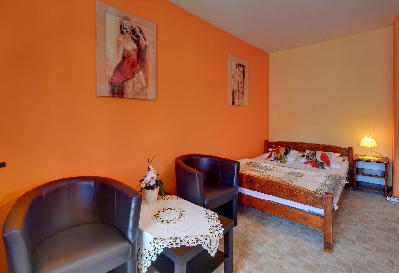 Apartamenty I Pokoje Karpacz - Centrum Karpacza, Parking W Cenie! Exterior foto